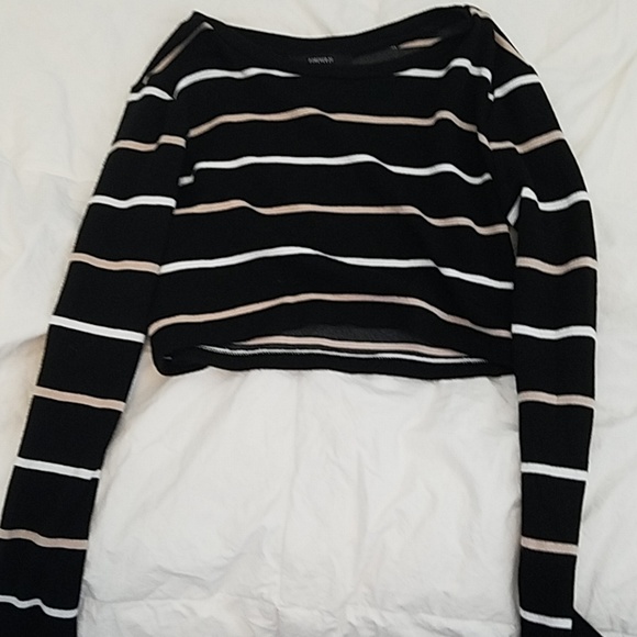 Forever 21 Tops - a long sleeve shirt.